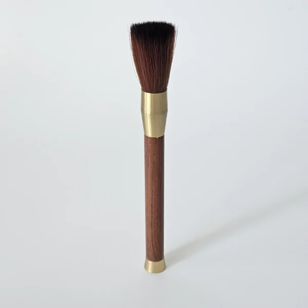 wooden brush 04 rosewood front